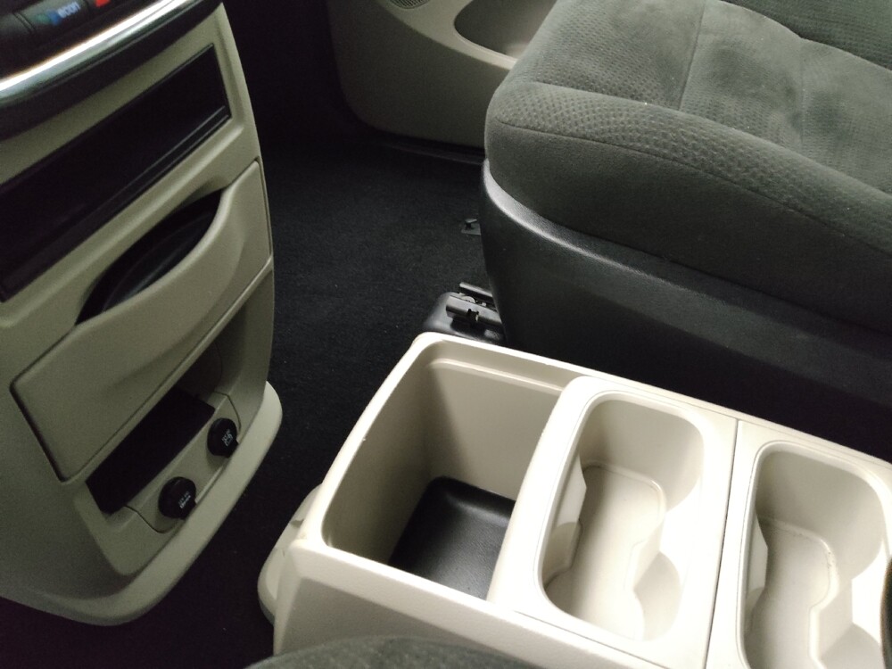 2015 Dodge Grand Caravan in Des Moines, IA 50310 - 18105633 26