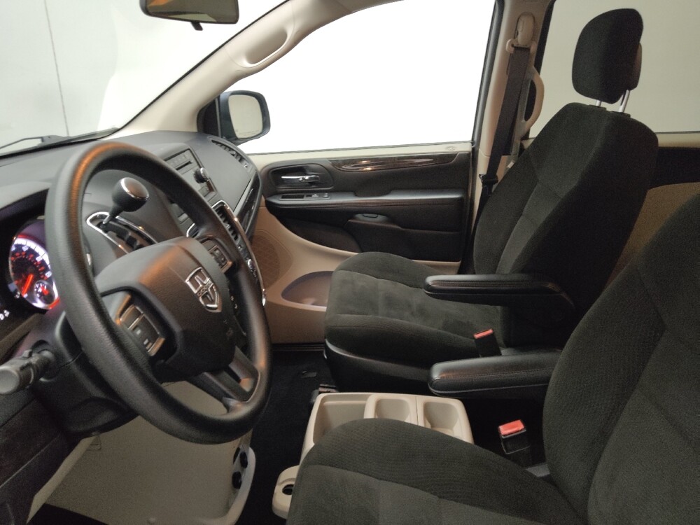 2015 Dodge Grand Caravan in Des Moines, IA 50310 - 18105633 17