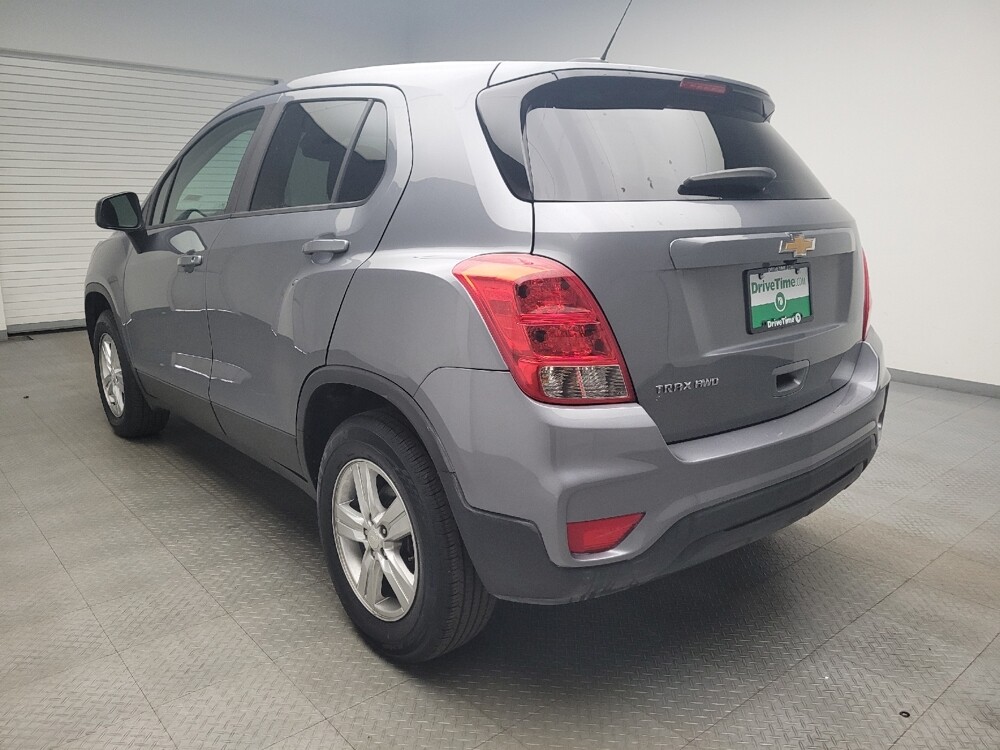 2020 Chevrolet Trax in St. Louis, MO 63125 - 18105637 5