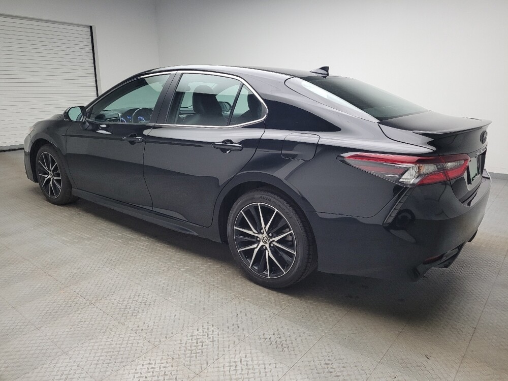 2021 Toyota Camry in Taylor, MI 48180 - 18105641 3