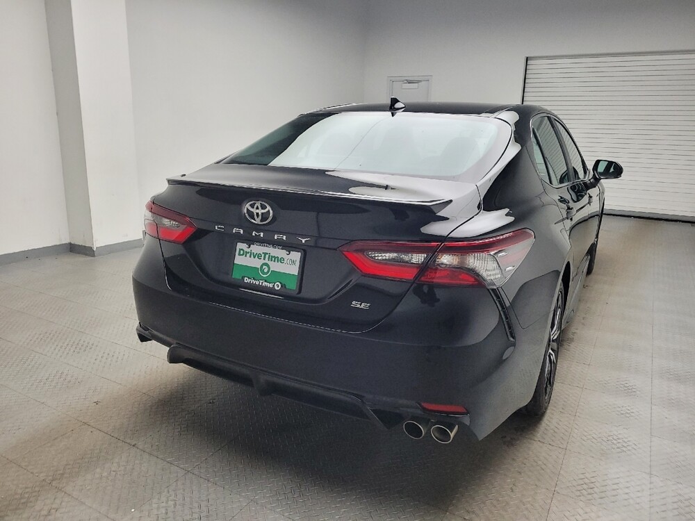 2021 Toyota Camry in Taylor, MI 48180 - 18105641 7