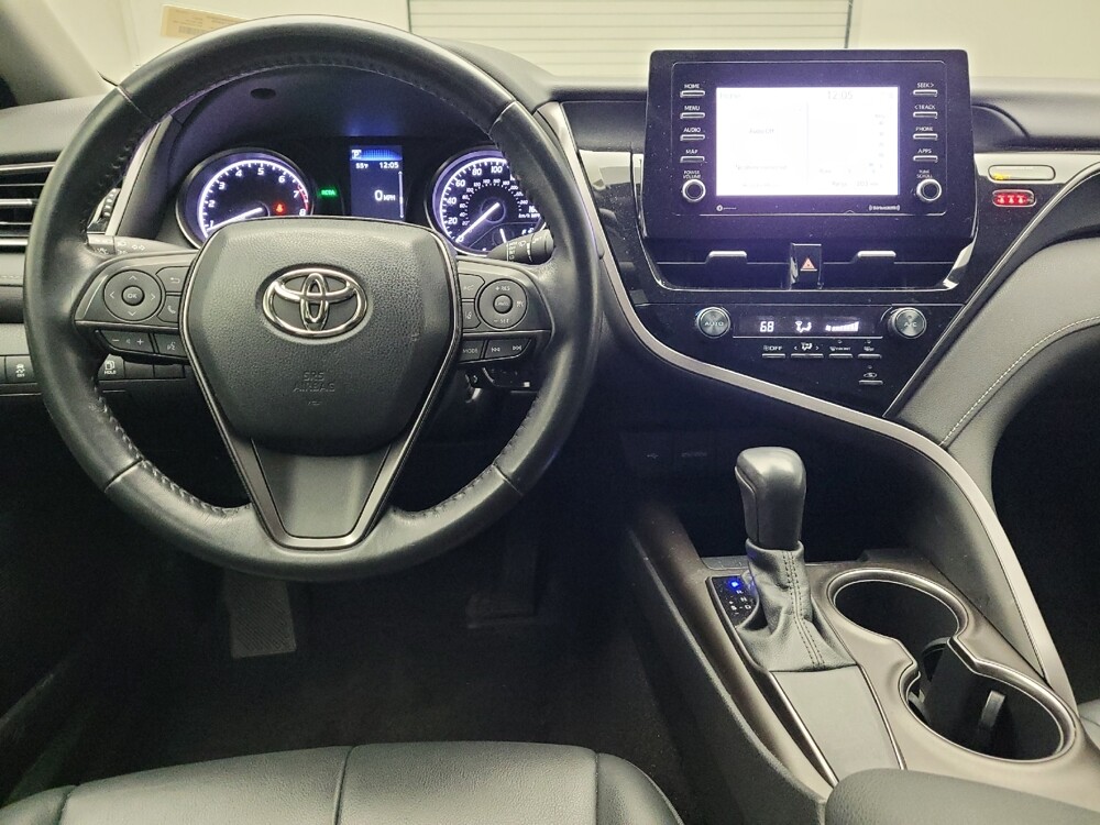 2021 Toyota Camry in Taylor, MI 48180 - 18105641 22