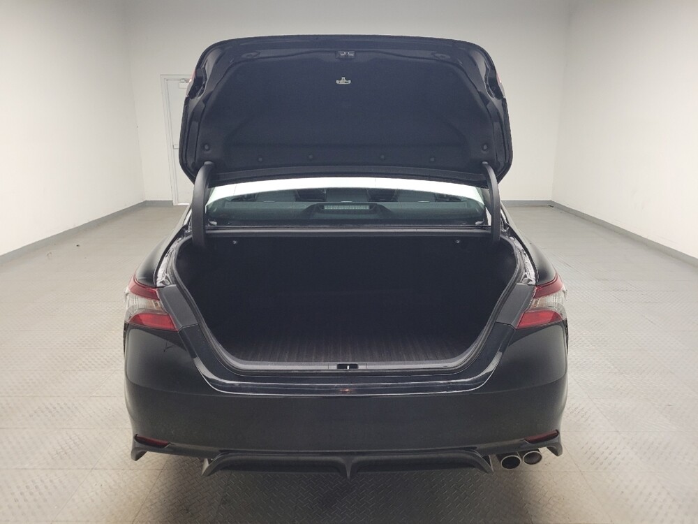 2021 Toyota Camry in Taylor, MI 48180 - 18105641 29