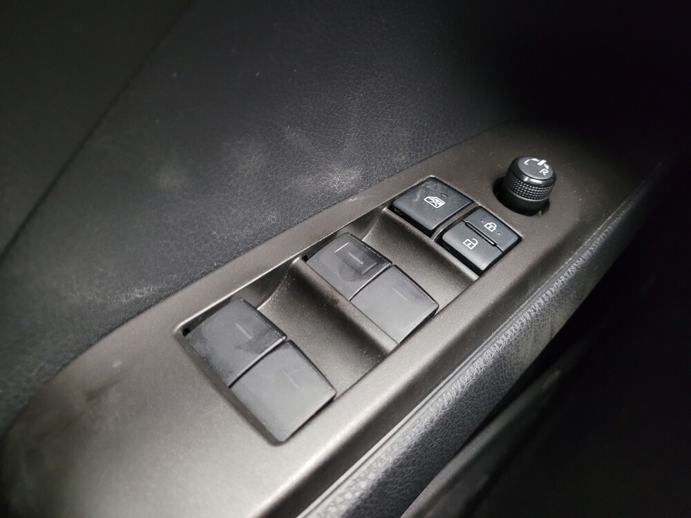 2021 Toyota Camry in Taylor, MI 48180 - 18105641 27