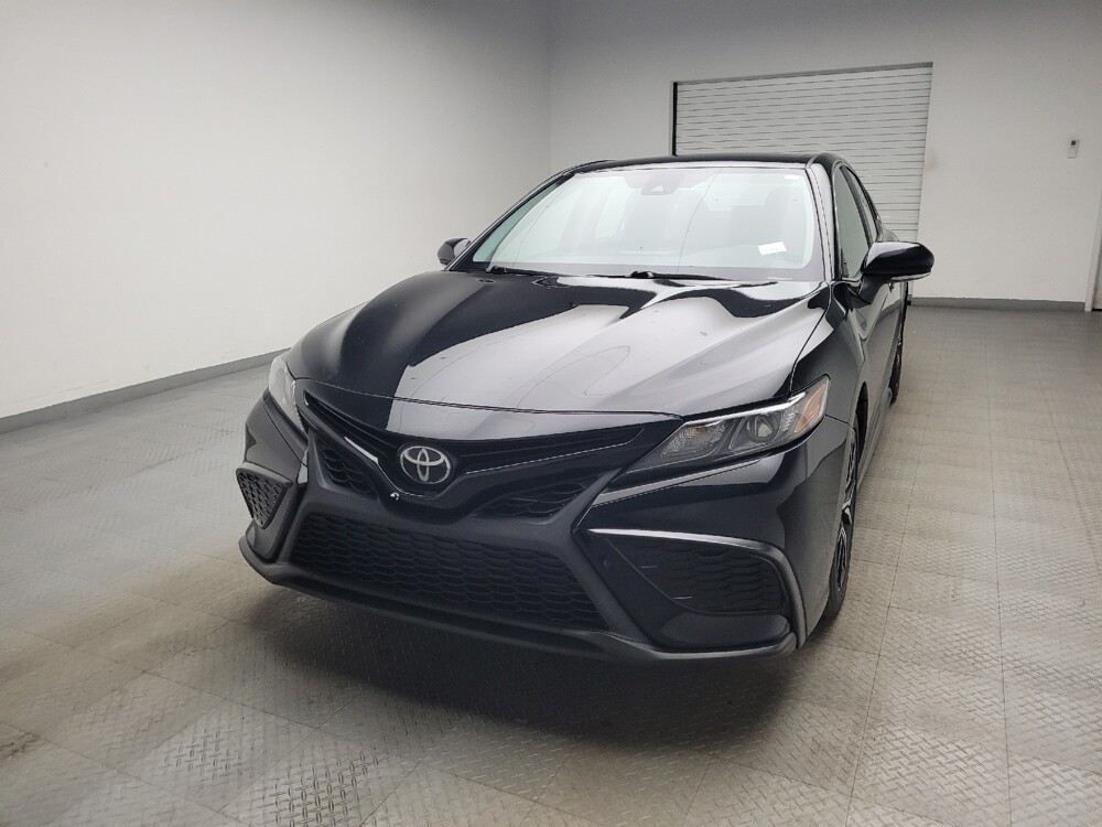 2021 Toyota Camry in Taylor, MI 48180 - 18105641 15