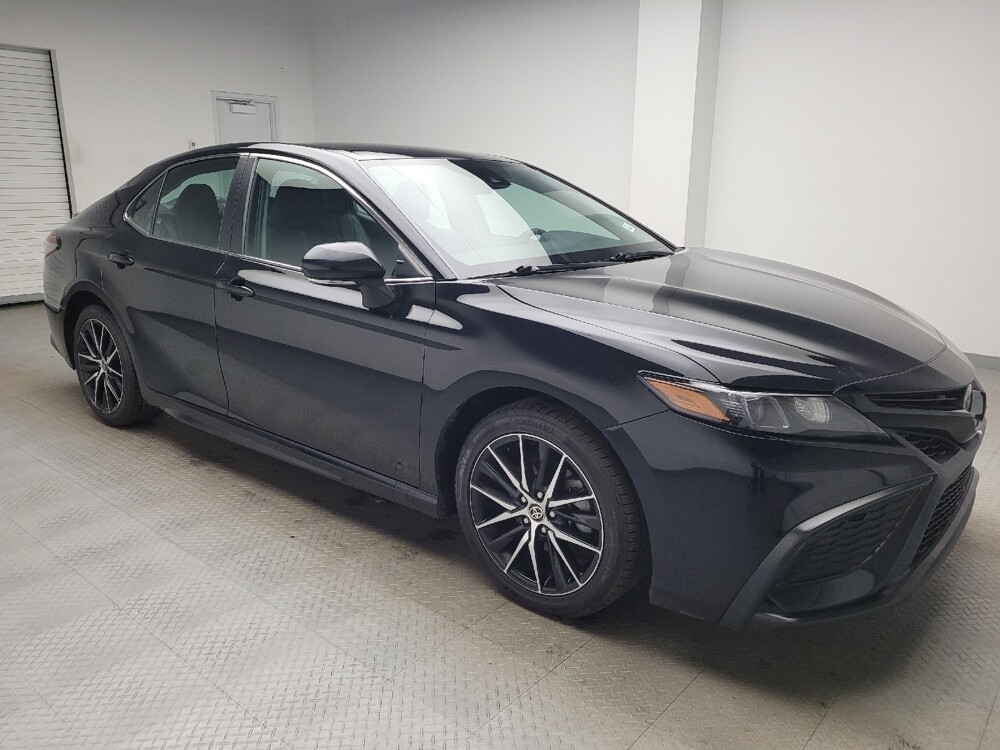 2021 Toyota Camry in Taylor, MI 48180 - 18105641 11