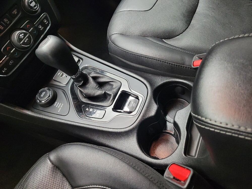 2019 Jeep Cherokee in Eastpointe, MI 48021 - 18105642 26