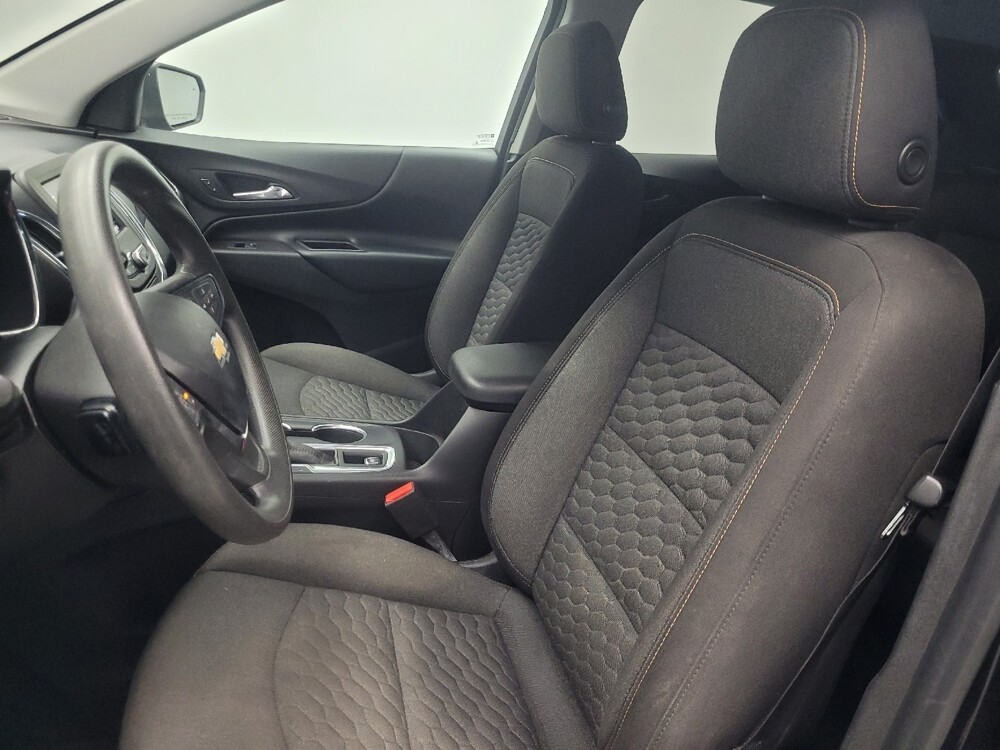 2020 Chevrolet Equinox in Mishawaka, IN 46545 - 18105651 17