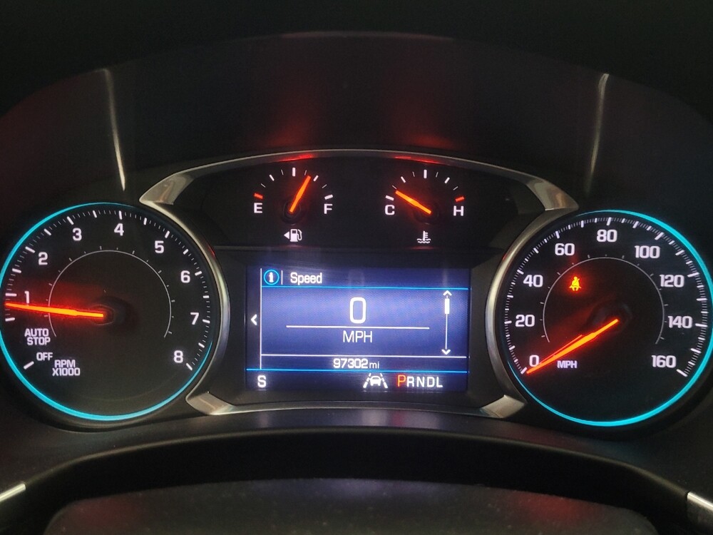 2020 Chevrolet Equinox in Mishawaka, IN 46545 - 18105651 23