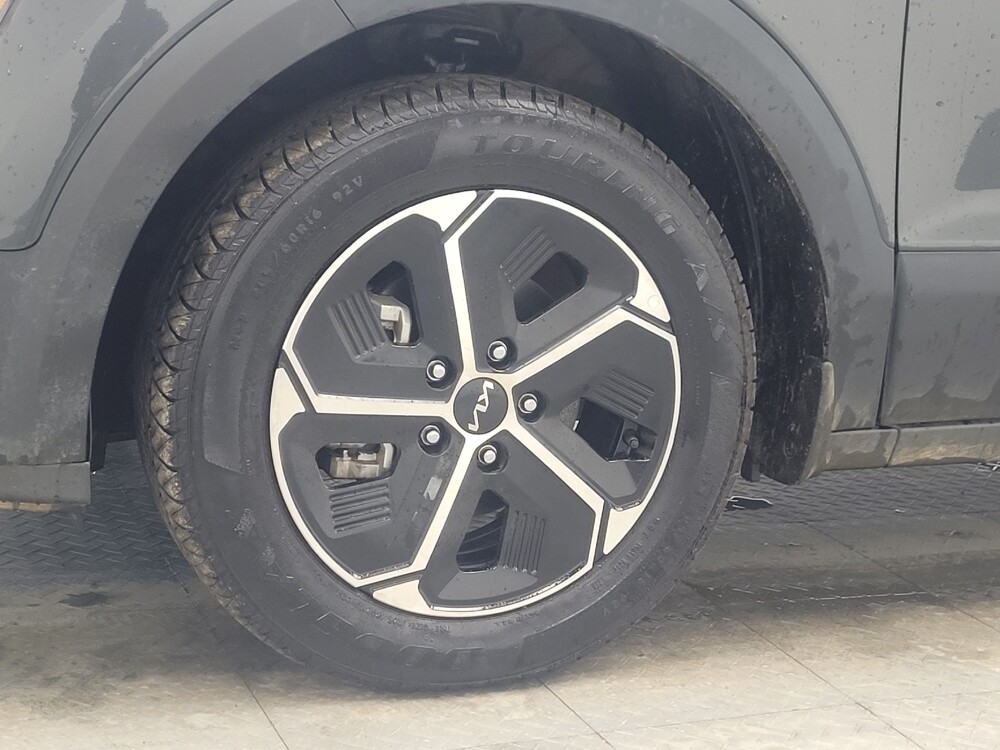 2024 Kia Niro in Memphis, TN 38128 - 18105657 31