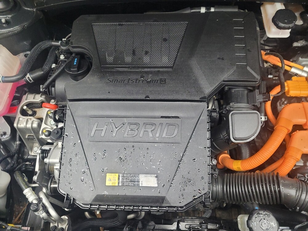 2024 Kia Niro in Memphis, TN 38128 - 18105657 30