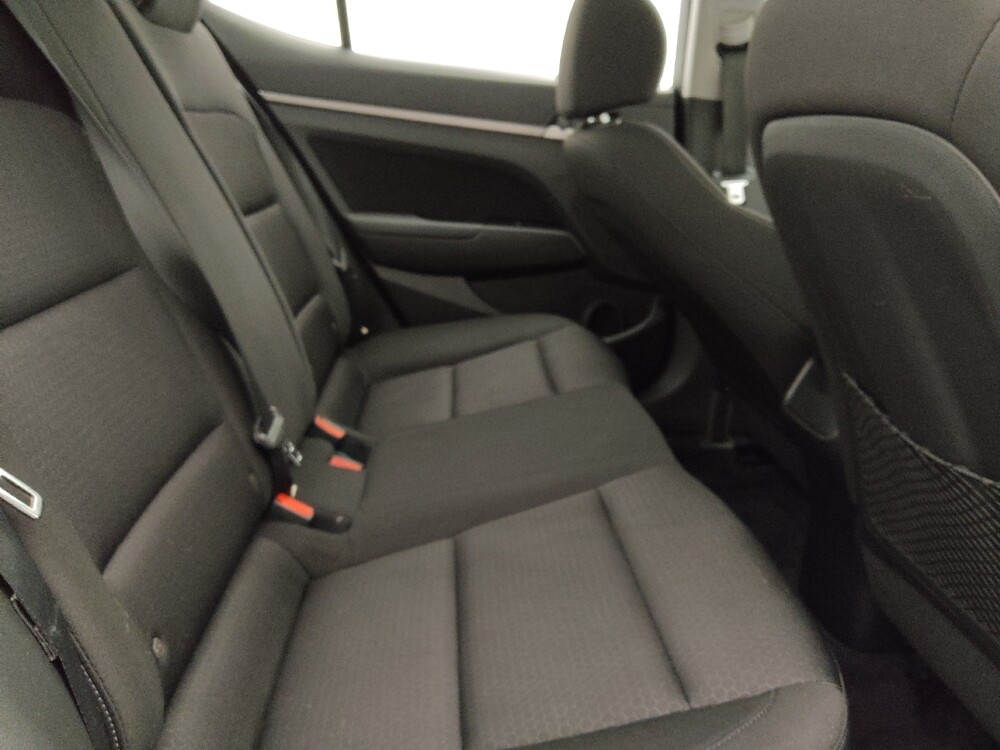 2018 Hyundai Elantra in Lakeland, FL 33815 - 18105658 19
