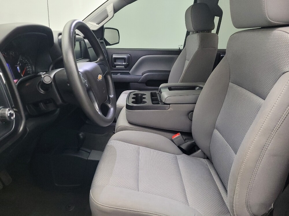 2018 Chevrolet Silverado 1500 in Orlando, FL 32808 - 18105664 17