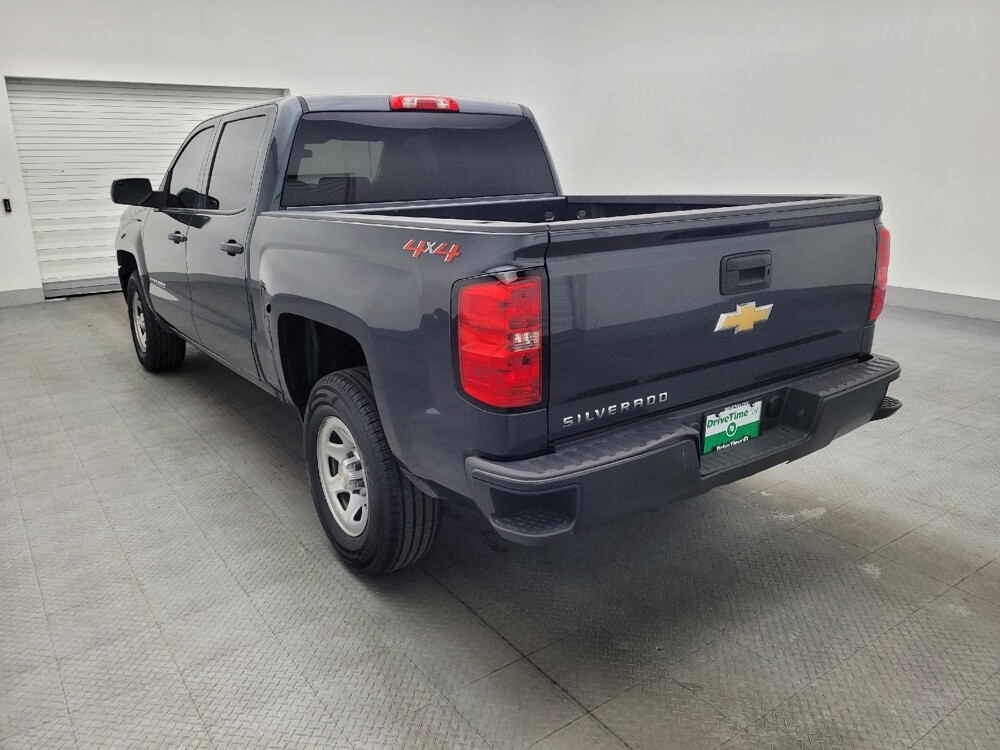 2018 Chevrolet Silverado 1500 in Orlando, FL 32808 - 18105664 5