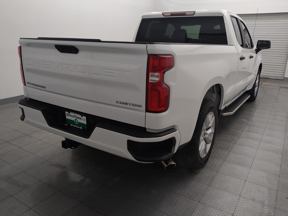 2020 Chevrolet Silverado 1500 in San Antonio, TX 78238 - 18105670 7