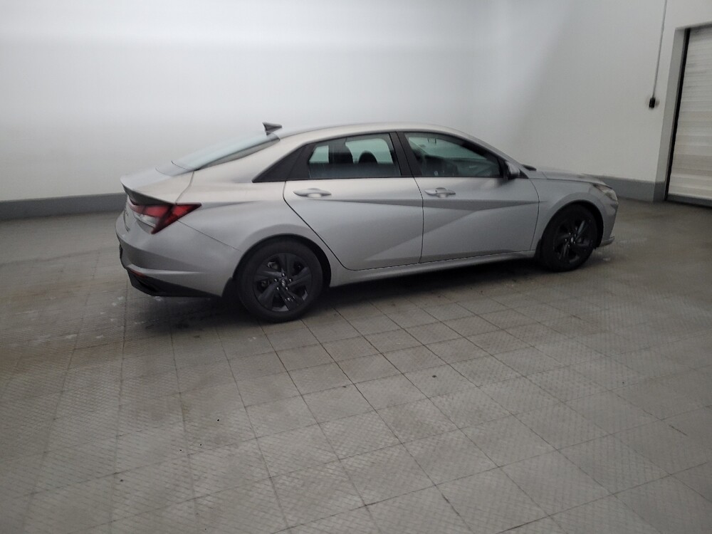 2023 Hyundai Elantra in Plymouth Meeting, PA 19462 - 18105676 10