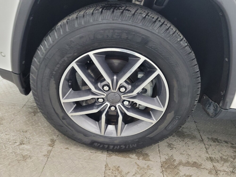 2020 Jeep Grand Cherokee in Greenville, NC 27834 - 18105689 31