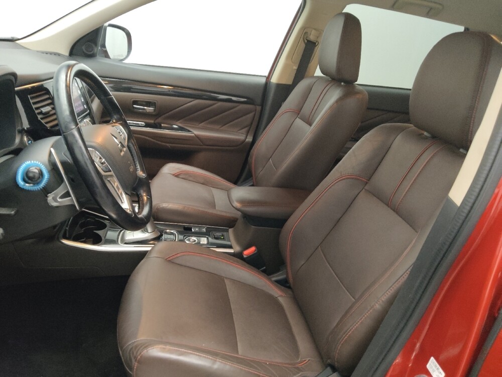 2018 Mitsubishi Outlander in Pelham, AL 35124 - 18105690 17