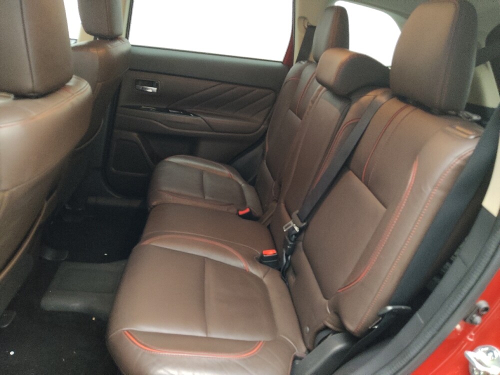 2018 Mitsubishi Outlander in Pelham, AL 35124 - 18105690 18