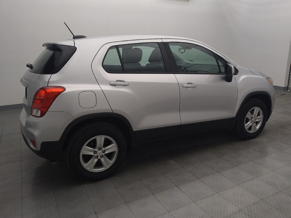 2017 Chevrolet Trax in Round Rock, TX 78664 - 18105696 10