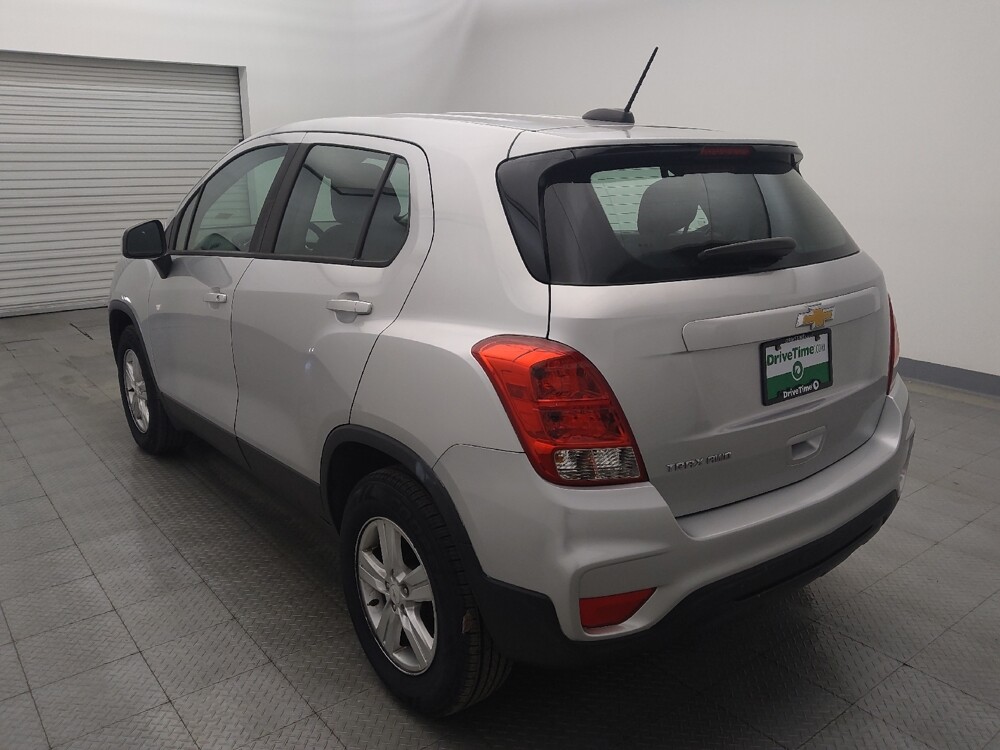 2017 Chevrolet Trax in Round Rock, TX 78664 - 18105696 5