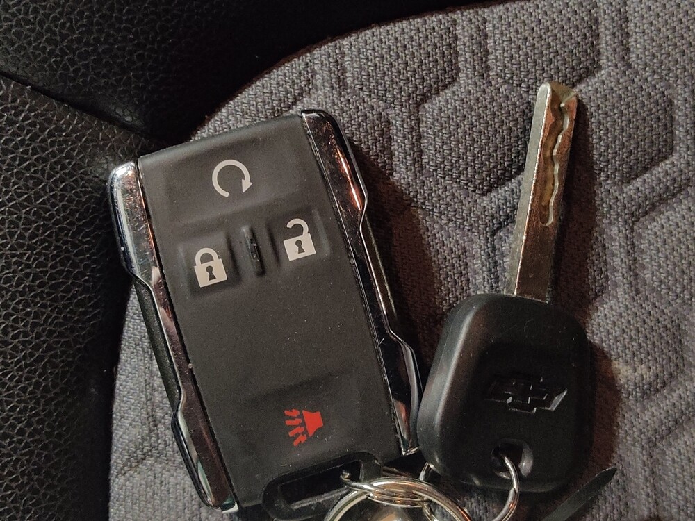 2017 Chevrolet Colorado in Lewisville, TX 75067 - 18105698 32