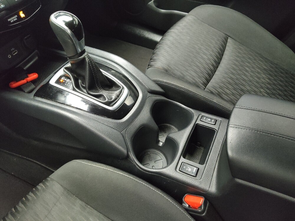 2020 Nissan Rogue in Fort Worth, TX 76116 - 18105700 26