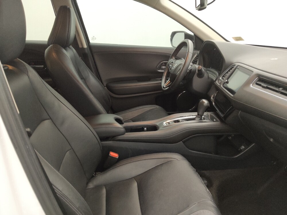 2022 Honda HR-V in Tampa, FL 33612 - 18105702 21