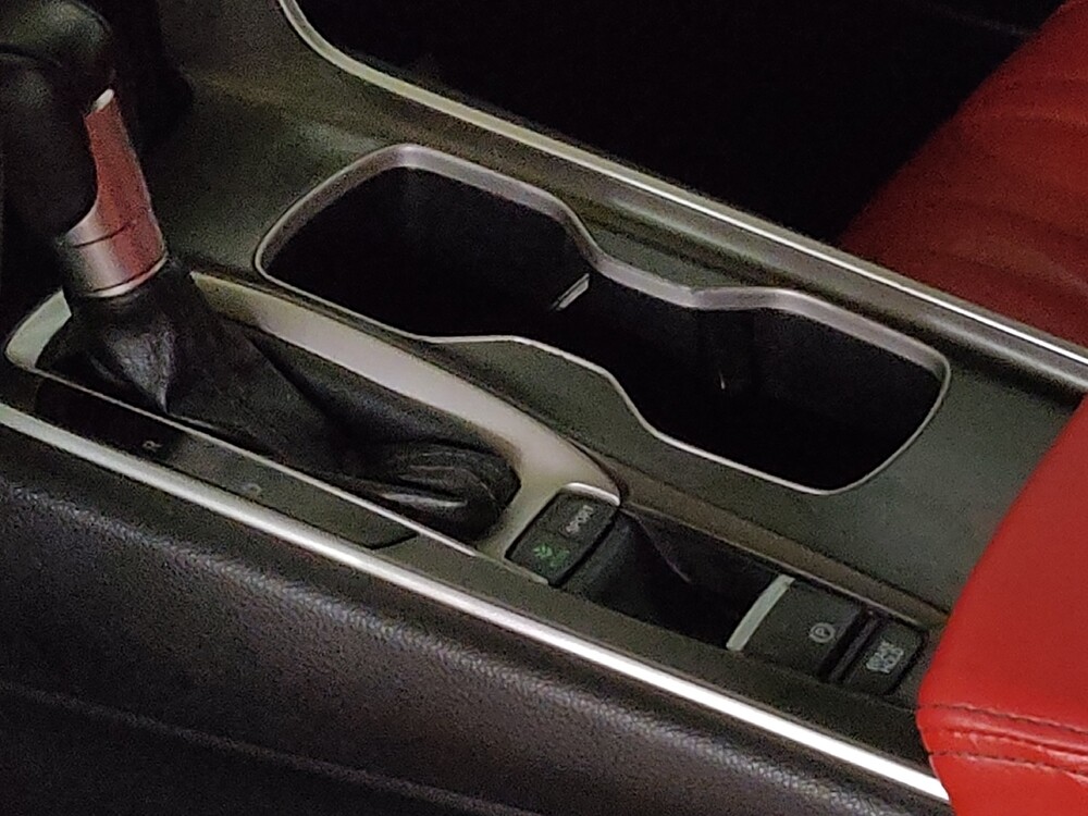 2018 Honda Accord in Tampa, FL 33612 - 18105707 26