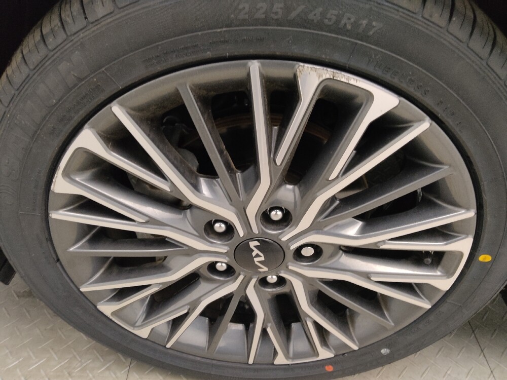 2024 Kia Forte in Stone Mountain, GA 30083 - 18105712 31