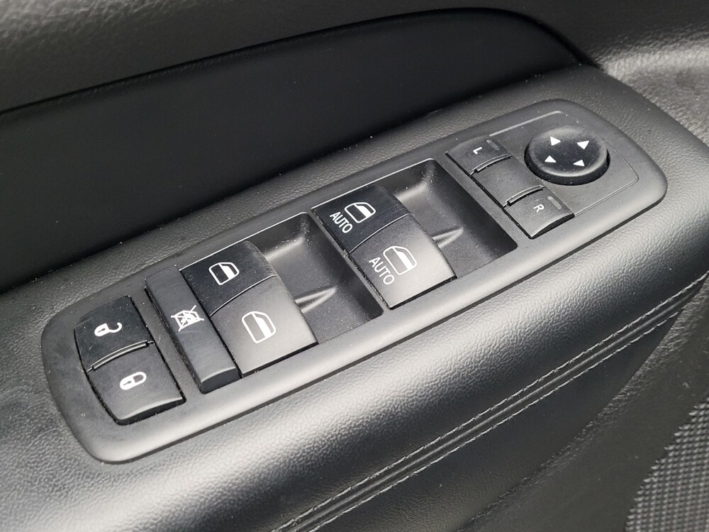 2019 Jeep Grand Cherokee in Savannah, GA 31419 - 18105714 27