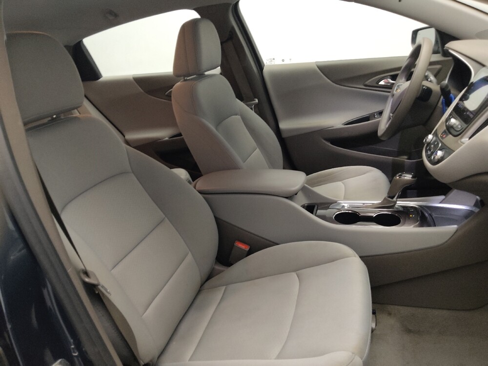 2020 Chevrolet Malibu in Morrow, GA 30260 - 18105717 21