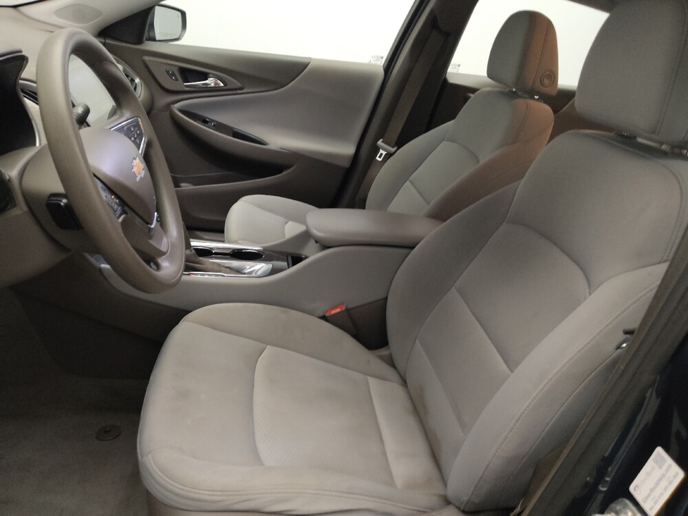 2020 Chevrolet Malibu in Morrow, GA 30260 - 18105717 17