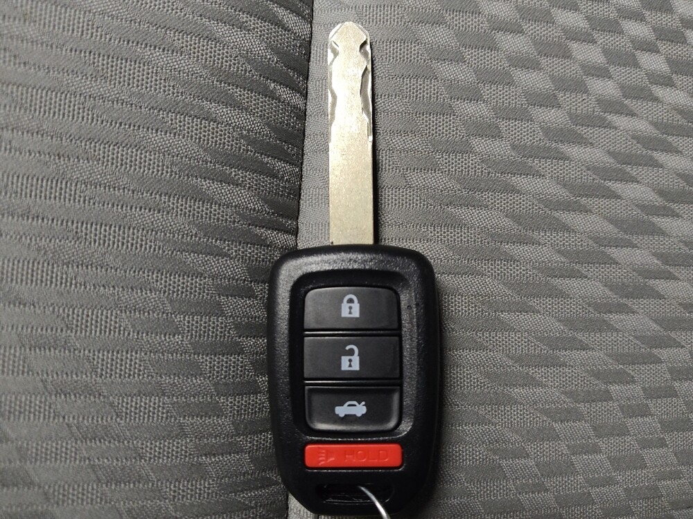 2015 Honda Civic in Tampa, FL 33612 - 18105718 32