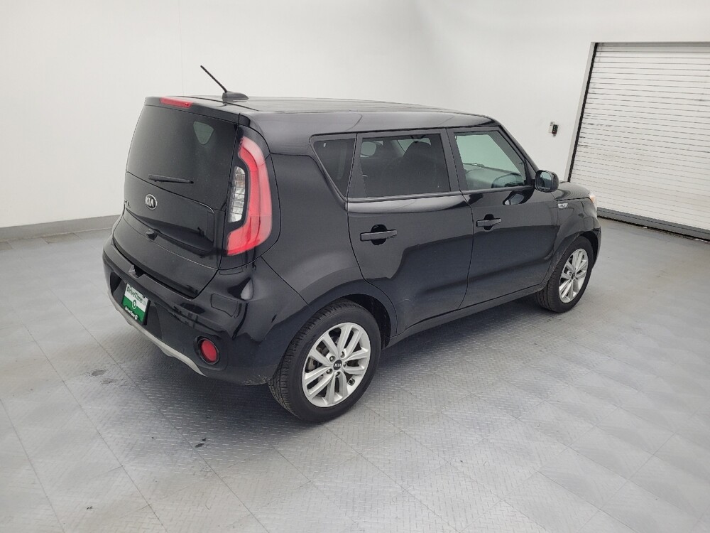 2019 Kia Soul in Salem, VA 24153 - 18105719 10