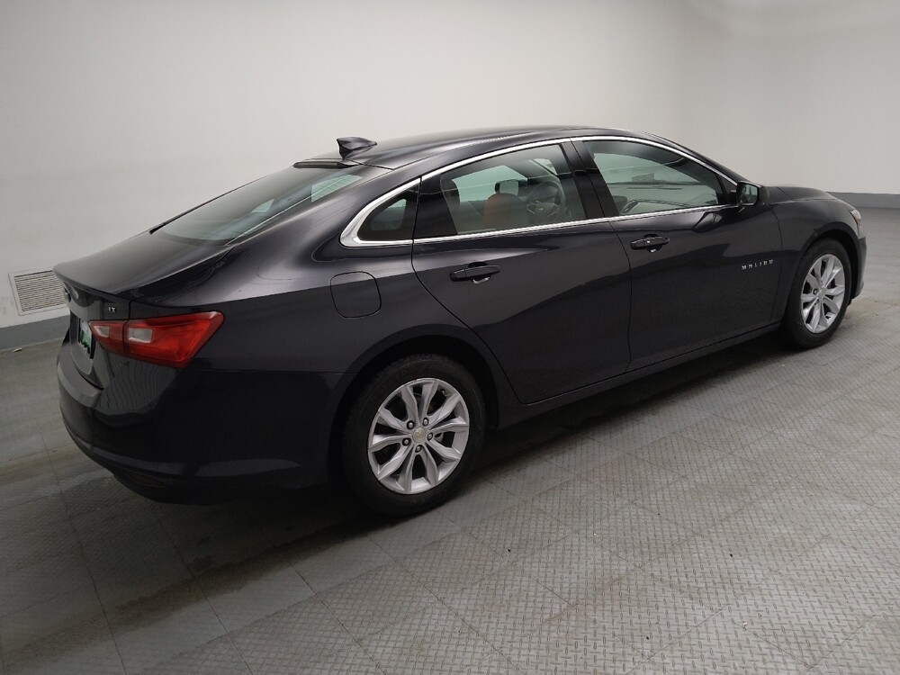 2023 Chevrolet Malibu in Lombard, IL 60148 - 18105720 10