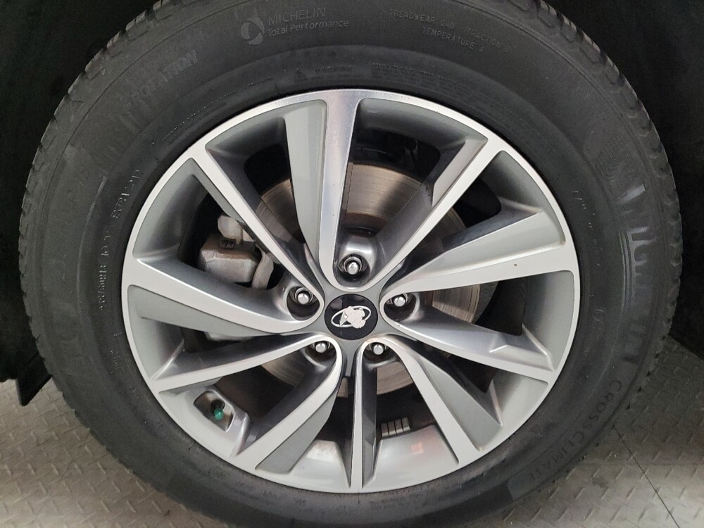 2019 Hyundai Santa Fe in Montclair, CA 91763 - 18105724 31