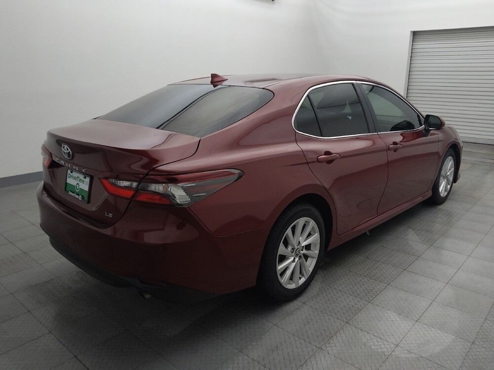 2021 Toyota Camry in Houston, TX 77074 - 18105726 9