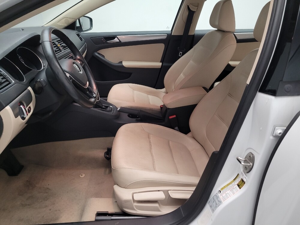 2016 Volkswagen Jetta in Riverside, CA 92504 - 18105727 17