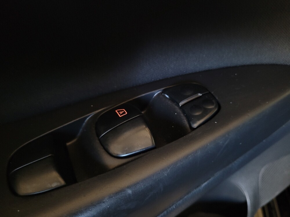 2019 Nissan Sentra in Tampa, FL 33612 - 18105732 27