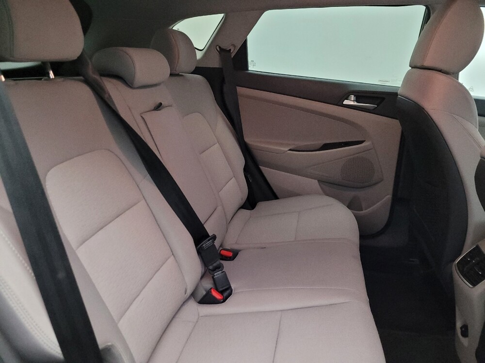 2020 Hyundai Tucson in Glendale, AZ 85301 - 18105733 19