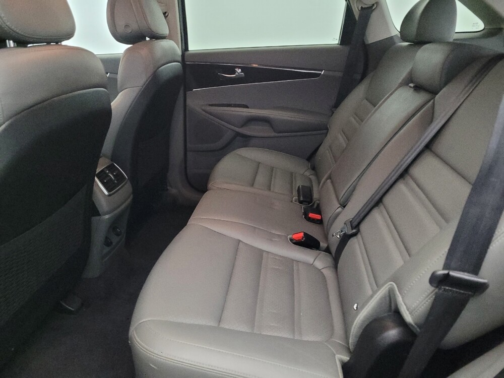 2016 Kia Sorento in Laurel, MD 20724 - 18105741 18