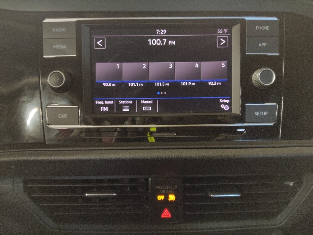 2019 Volkswagen Jetta in Tampa, FL 33619 - 18105750 25