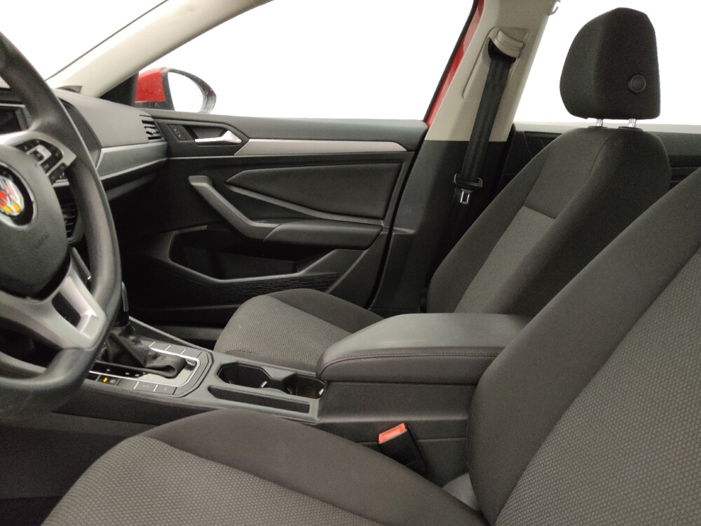 2019 Volkswagen Jetta in Tampa, FL 33619 - 18105750 17