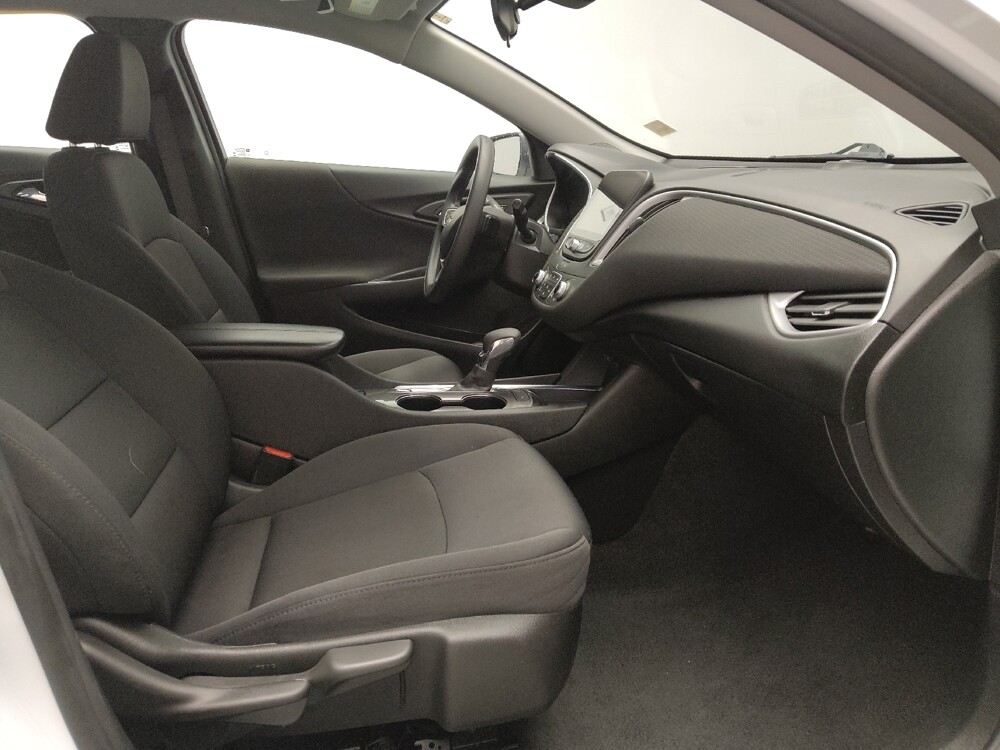 2025 Chevrolet Malibu in Fort Worth, TX 76116 - 18105753 21