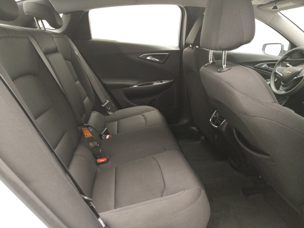 2025 Chevrolet Malibu in Fort Worth, TX 76116 - 18105753 19