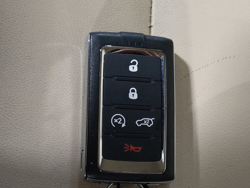 2021 Jeep Grand Cherokee L in Tulsa, OK 74145 - 18105764 32