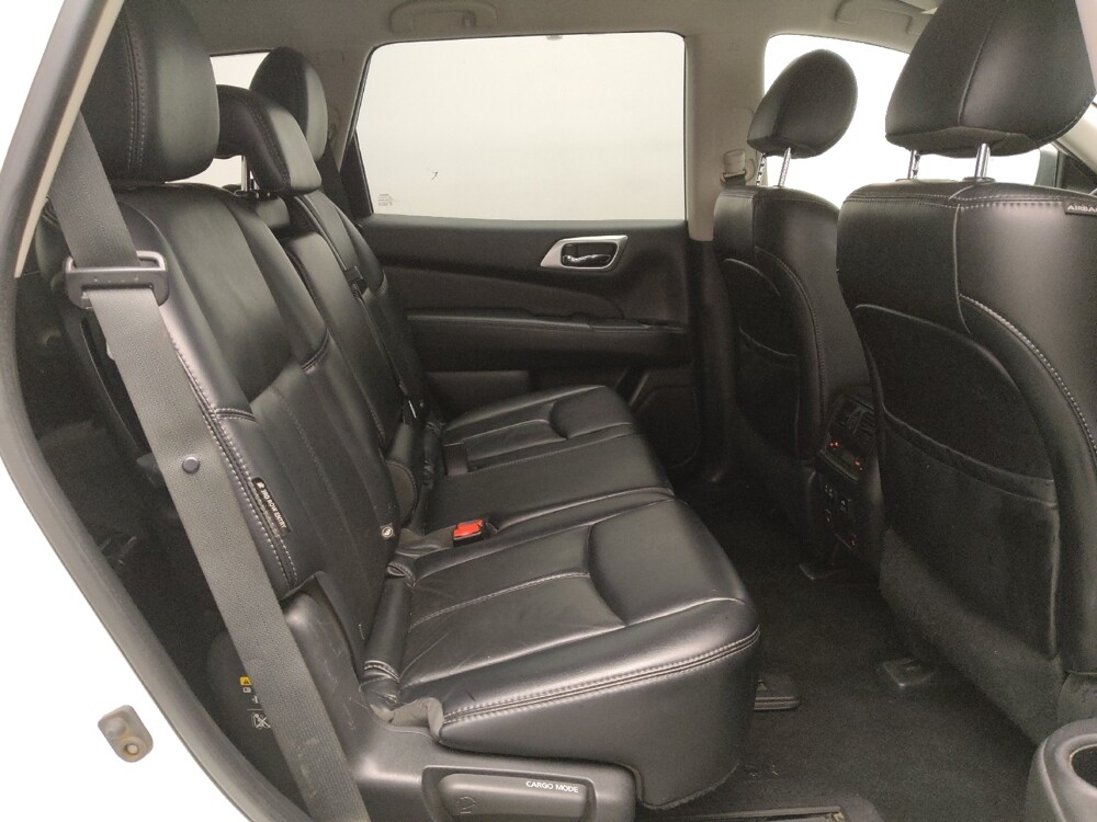 2019 Nissan Pathfinder in Tulsa, OK 74145 - 18105768 19