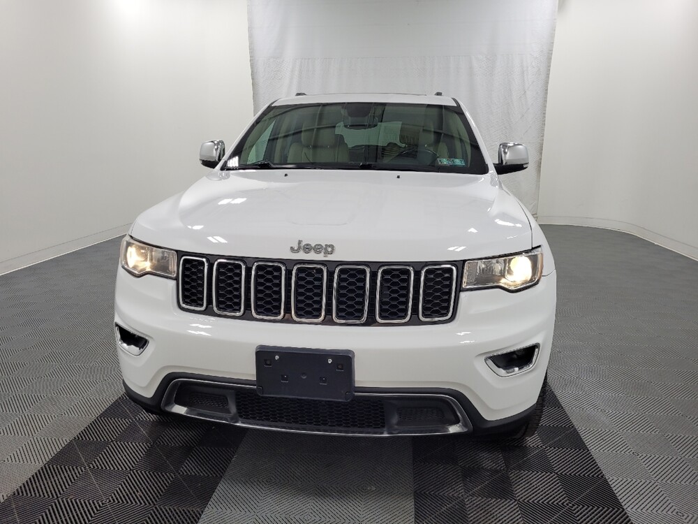 2018 Jeep Grand Cherokee in Pittsburgh, PA 15236 - 18105777 15