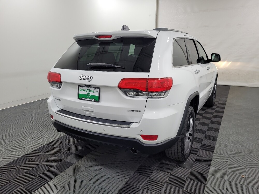 2018 Jeep Grand Cherokee in Pittsburgh, PA 15236 - 18105777 9